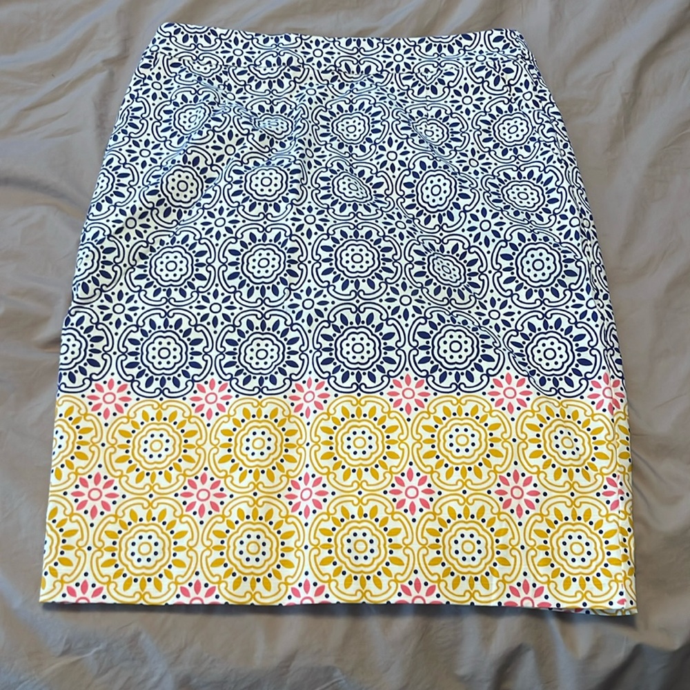 Boden skirt size 2P, new with tags